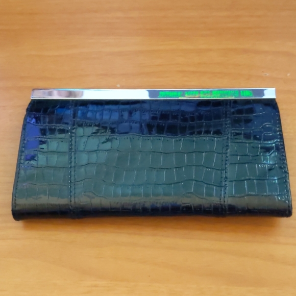 Wallet - Picture 2 of 3